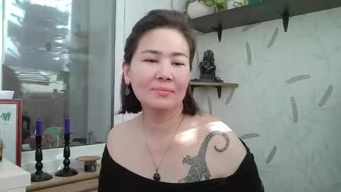 Snapshot of nettie_allie chatting on February 11, 2026, 10:42 am Nettie Allie online show from February 11, 2026, 10:42 am