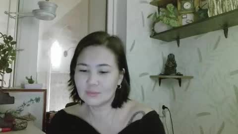 Snapshot of nettie_allie chatting on February 23, 2026, 8:39 pm Nettie Allie online show from February 23, 2026, 8:39 pm