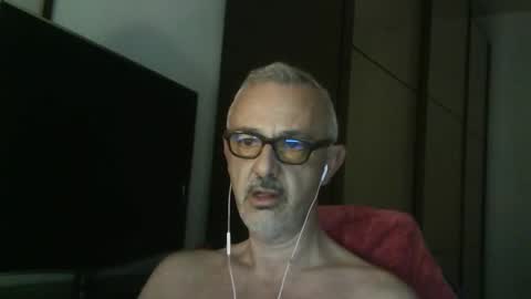 nevenerabis online show from November 14, 2025, 6:28 pm