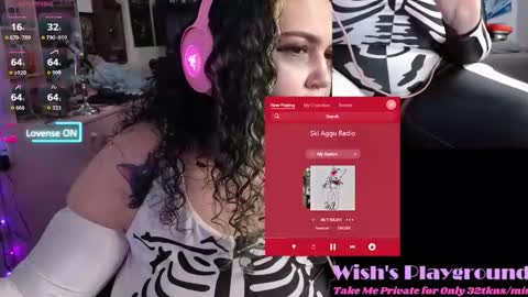 Snapshot of nevermakeawish chatting on October 16, 2025, 5:30 am Wishs Playground online show from October 16, 2025, 5:30 am