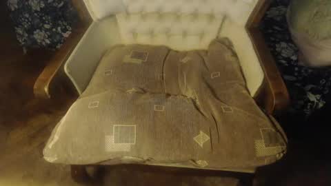 Lilly  online show from March 9, 2025, 3:54 am