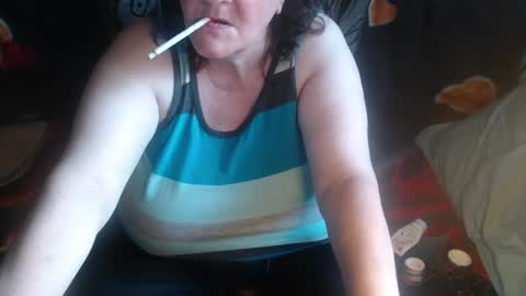 Snapshot of new_milf chatting on June 25, 2026, 3:17 am Lilly online show from June 25, 2026, 3:17 am