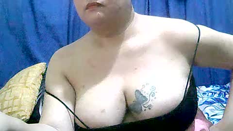 Snapshot of new_taboo_fetishqueen chatting on July 7, 2026, 4:48 am mariapaula online show from July 7, 2026, 4:48 am