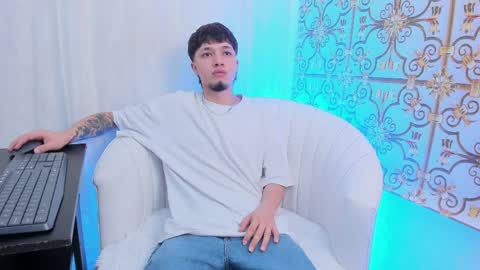 Dannii online show from April 8, 2026, 12:27 pm