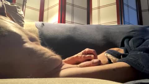 Snapshot of newgyb12 chatting on February 15, 2026, 11:12 pm Newgyb12 online show from February 15, 2026, 11:12 pm