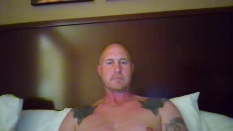 amandandhisgirl online show from June 10, 2026, 1:50 am