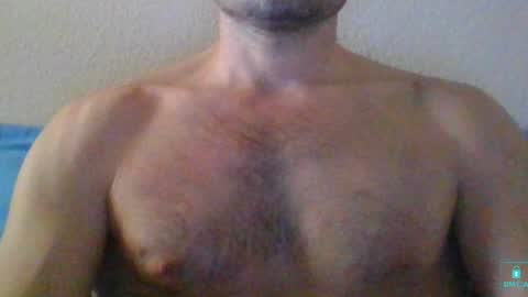 Snapshot of newtyguy90 chatting on January 13, 2025, 2:21 pm newtyguy90 online show from January 13, 2025, 2:21 pm