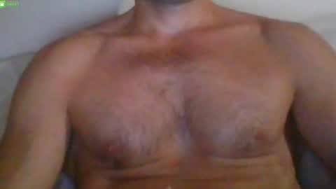 Snapshot of newtyguy90 chatting on June 21, 2026, 9:39 pm newtyguy90 online show from June 21, 2026, 9:39 pm