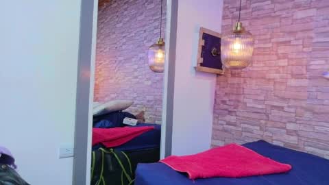 nextdoor_fantasy online show from April 8, 2026, 8:42 pm