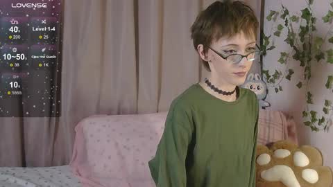 Snapshot of nextvibe1 chatting on April 1, 2026, 5:43 pm NextVibe1 online show from April 1, 2026, 5:43 pm