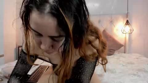 Milena online show from October 9, 2025, 1:31 pm