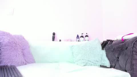 Snapshot of nezzukoo chatting on May 13, 2026, 7:22 pm nezzukoo online show from May 13, 2026, 7:22 pm