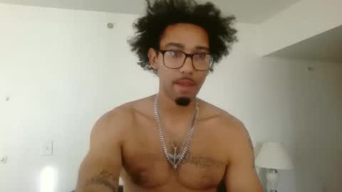 Snapshot of ngbhero7 chatting on January 18, 2026, 10:46 pm ngbhero7 online show from January 18, 2026, 10:46 pm