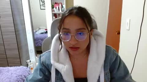 Snapshot of nia_cop chatting on February 12, 2026, 4:51 am Dani online show from February 12, 2026, 4:51 am