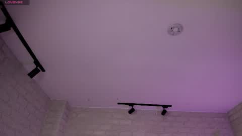 Snapshot of niaholland chatting on June 29, 2026, 7:58 pm SQUIRTER DOLL online show from June 29, 2026, 7:58 pm