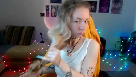 Snapshot of nica_kawaii chatting on June 22, 2026, 1:19 pm nica_kawaii online show from June 22, 2026, 1:19 pm