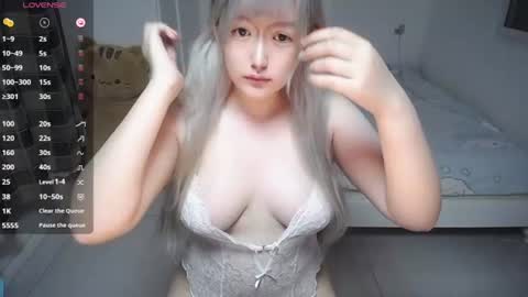 Belle online show from July 9, 2026, 9:41 pm