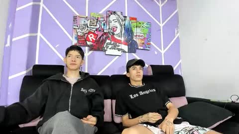 Snapshot of nice_boys11 chatting on June 1, 2026, 1:24 pm nice_boys11 online show from June 1, 2026, 1:24 pm