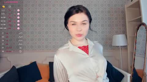 Snapshot of nice_kisss chatting on February 15, 2025, 7:27 am Alice online show from February 15, 2025, 7:27 am