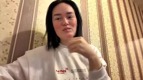 Snapshot of nice_kisss chatting on July 3, 2026, 6:14 pm Alice online show from July 3, 2026, 6:14 pm