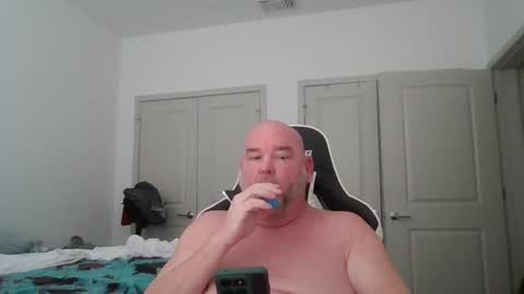 Snapshot of niceandslow4200 chatting on May 30, 2026, 4:15 pm niceandslow online show from May 30, 2026, 4:15 pm