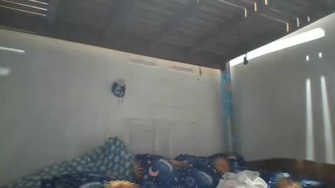 niceasianpussy online show from March 3, 2026, 5:46 am