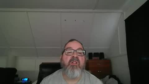 niceguy7208 online show from February 15, 2026, 4:58 pm