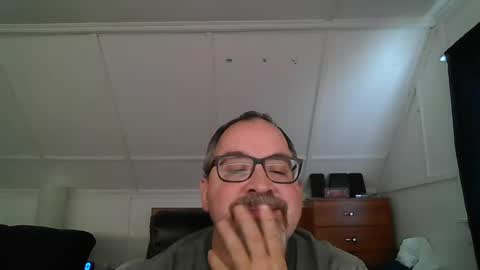 niceguy7208 online show from July 12, 2026, 4:31 pm