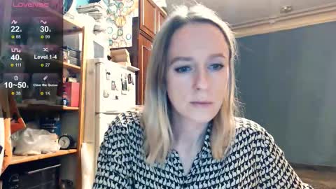 Kathrine online show from November 11, 2025, 6:41 pm