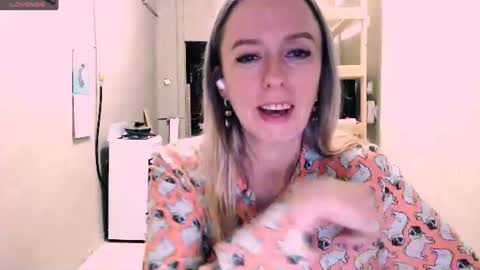 Snapshot of nicekat chatting on July 31, 2026, 7:24 pm Kathrine online show from July 31, 2026, 7:24 pm