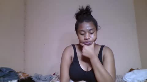 Snapshot of nicelly01 chatting on May 31, 2026, 6:20 pm nicelly01 online show from May 31, 2026, 6:20 pm