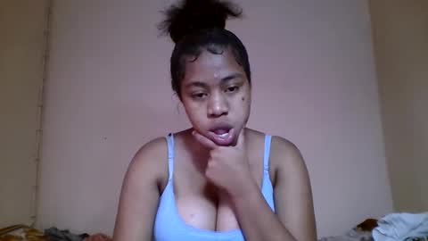Snapshot of nicelly01 chatting on June 1, 2026, 6:26 am nicelly01 online show from June 1, 2026, 6:26 am