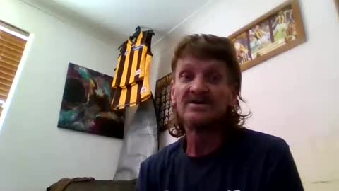 Snapshot of niceozziecockxxx chatting on January 14, 2025, 3:32 am Sexiishaine online show from January 14, 2025, 3:32 am