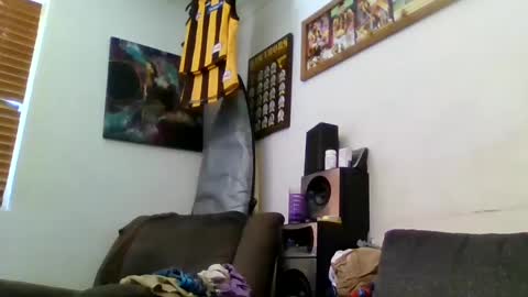 Snapshot of niceozziecockxxx chatting on January 28, 2025, 1:39 am Sexiishaine online show from January 28, 2025, 1:39 am