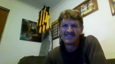 Snapshot of niceozziecockxxx chatting on January 31, 2025, 8:01 pm Sexiishaine online show from January 31, 2025, 8:01 pm