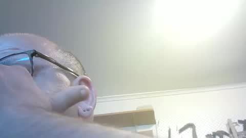 nicholaastavrou19 online show from March 31, 2026, 5:08 am