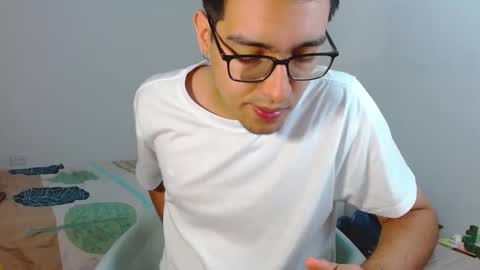 Nick online show from April 21, 2026, 6:23 pm