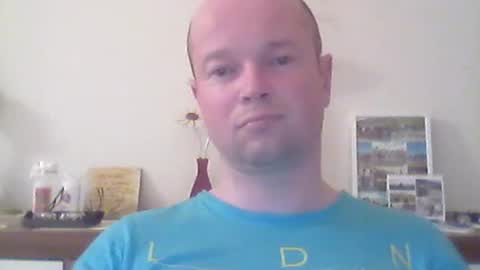Snapshot of nick1990b chatting on May 11, 2026, 6:05 pm nick1990b online show from May 11, 2026, 6:05 pm