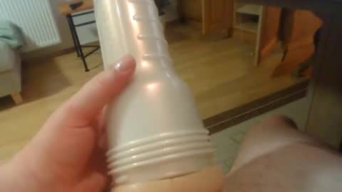 nick__1977 online show from November 10, 2025, 11:04 pm