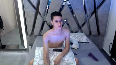 Snapshot of nick_hot2 chatting on March 22, 2026, 3:10 am Nick Hot online show from March 22, 2026, 3:10 am