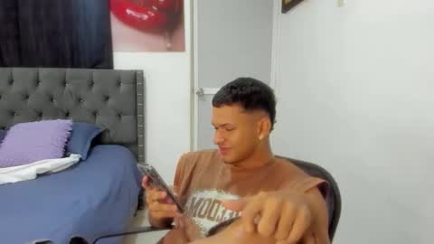 Snapshot of nick_master2 chatting on May 19, 2026, 5:03 am nick_master2 online show from May 19, 2026, 5:03 am