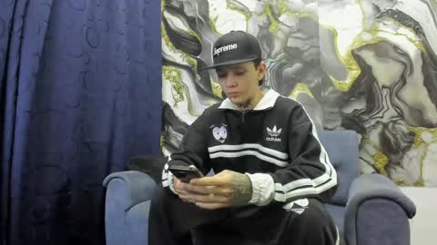 Snapshot of nick_straightboy chatting on June 2, 2026, 4:14 am Nick online show from June 2, 2026, 4:14 am