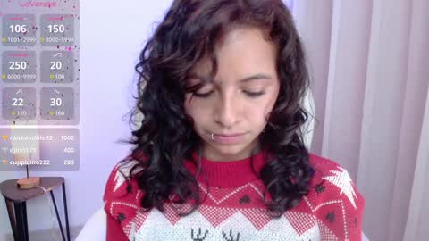 Snapshot of nickeymoon chatting on December 25, 2024, 2:25 am Nicole Silvermoon online show from December 25, 2024, 2:25 am