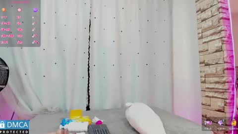 NICKY online show from March 4, 2025, 1:01 am