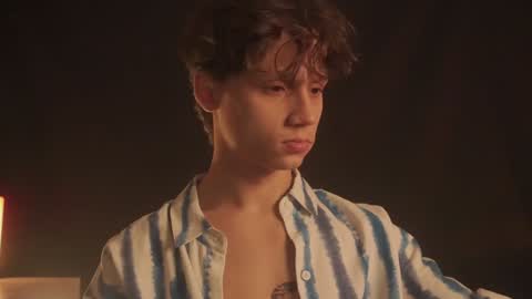 Nicky Neal online show from February 6, 2025, 8:34 pm