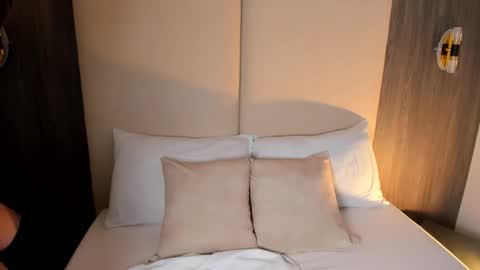 Snapshot of nicky_peyton chatting on February 8, 2026, 2:37 am Nicky online show from February 8, 2026, 2:37 am