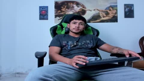 nicky online show from March 4, 2025, 10:27 pm