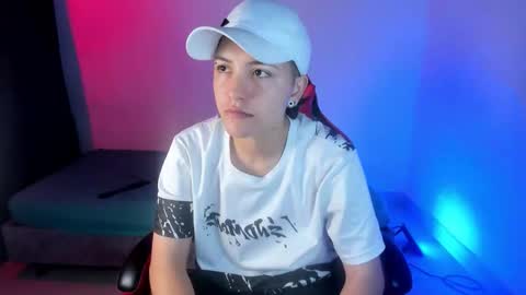 NICO online show from October 24, 2025, 1:57 am