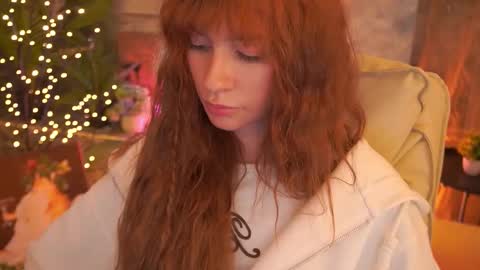 Nicol Moonn online show from March 12, 2026, 1:28 pm