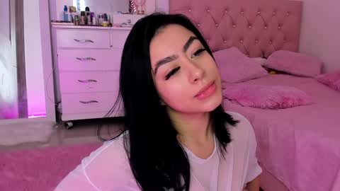 Snapshot of nicol_rosee chatting on January 16, 2025, 10:23 pm SOFIA   online show from January 16, 2025, 10:23 pm